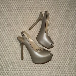 Elegant Peep-Toe Slingback Heels